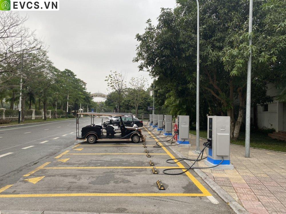 Trạm sạc tại Long Biên, Hà Nội